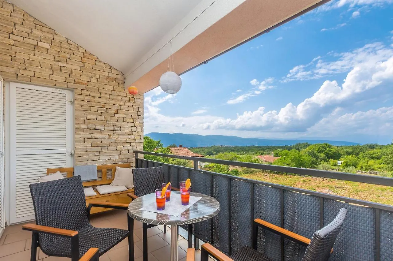 Apartment Izzy Linardići
